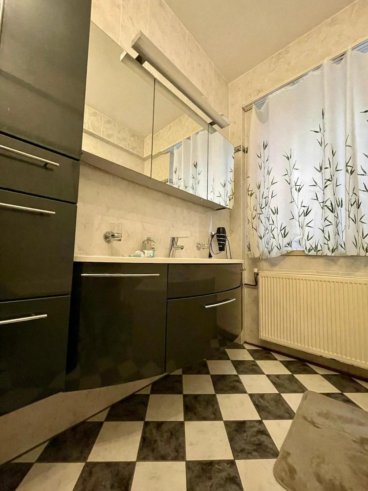 Gemutliche Wohnung Mit Super Lage Vienna Esterno foto